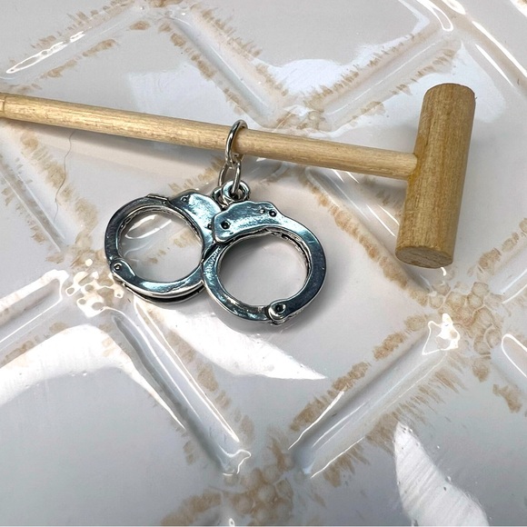 Sterling Silver Handcuffs Charm - Picture 1 of 3